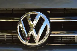 Volkswagen stuck in neutral after 'IT disruption'